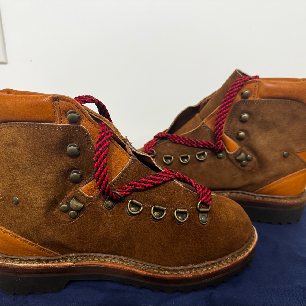 Ralph Lauren Brown Hiking Boots with Red Laces - Picture 3 of 8